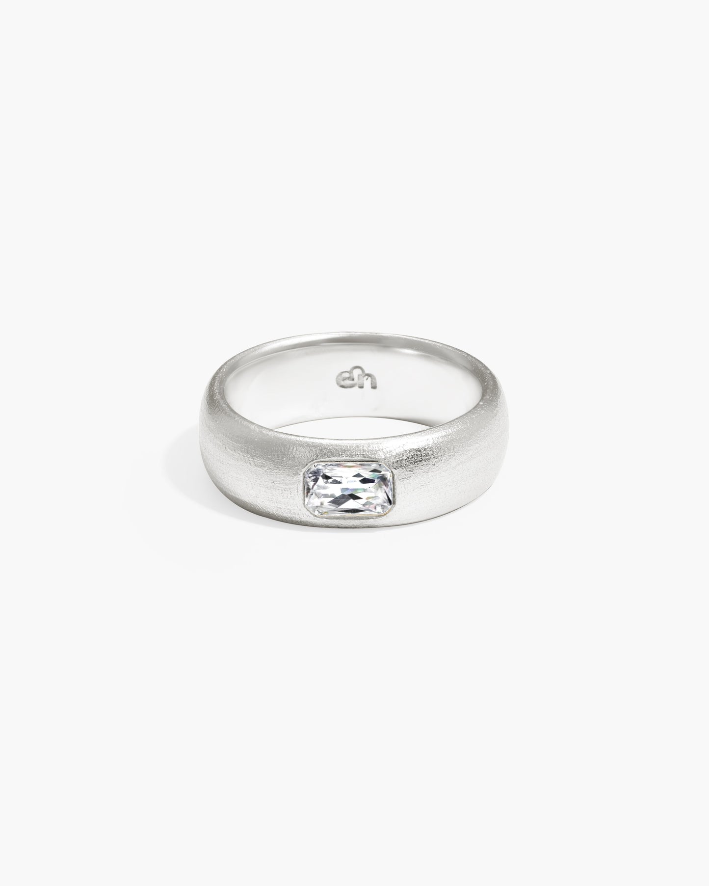 Hush Ring in Gold