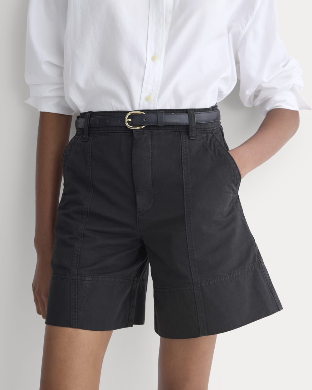 Seamed Everywhere Short | Black