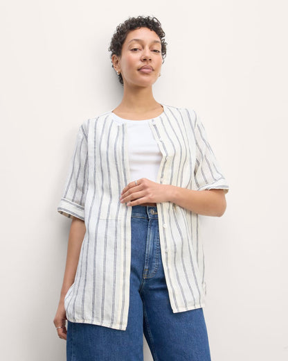 The Bib Shirt in Linen | Bone/Navy