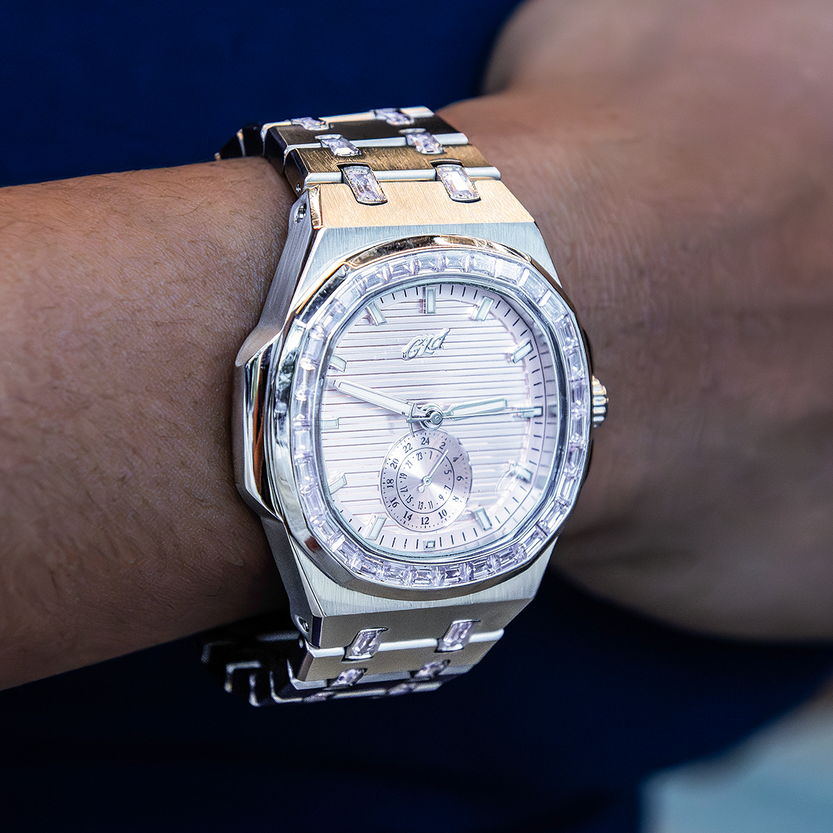 39MM Visionary Iced Pink Stone Band Watch - White Gold