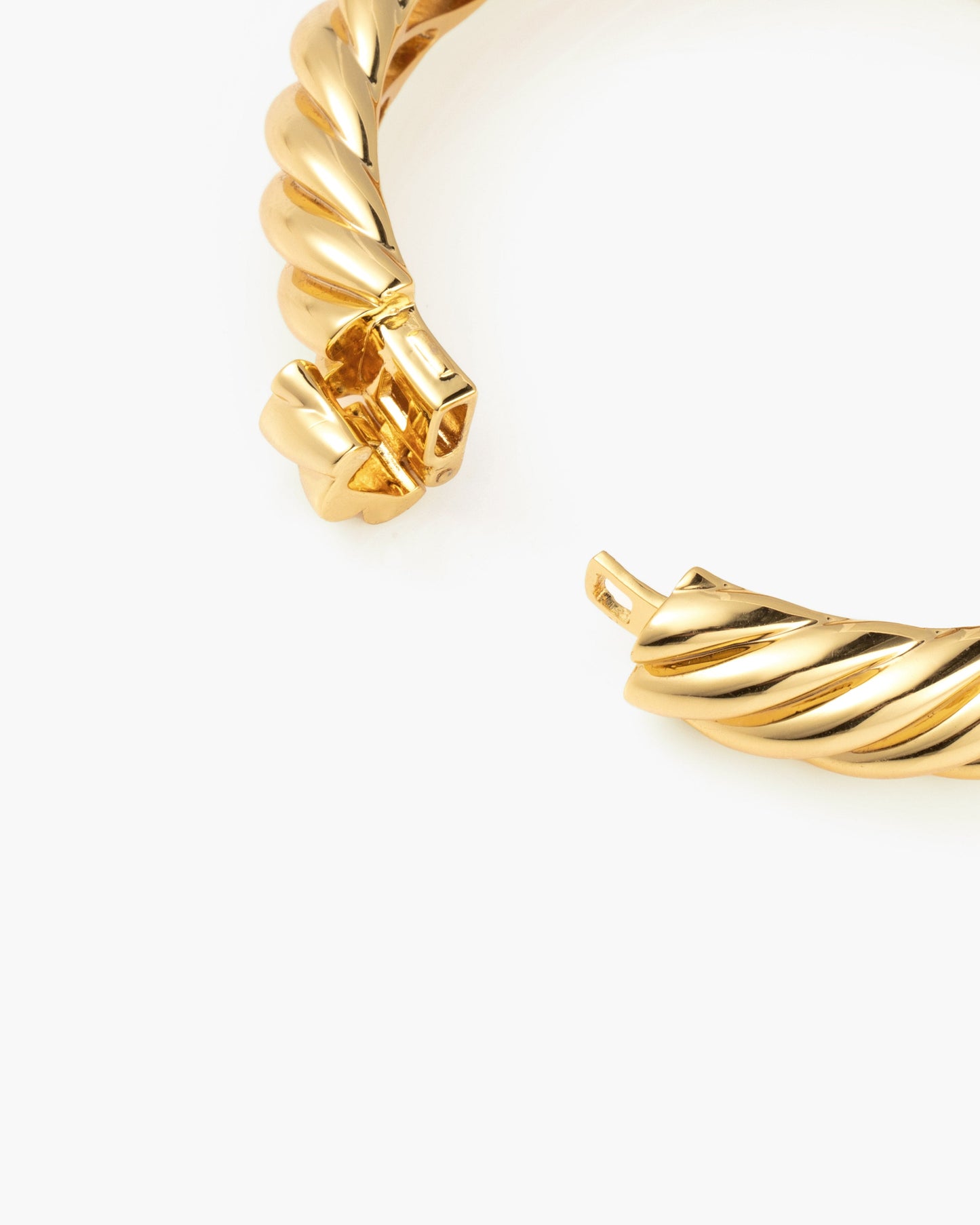Gold Chunky Braided Bangle
