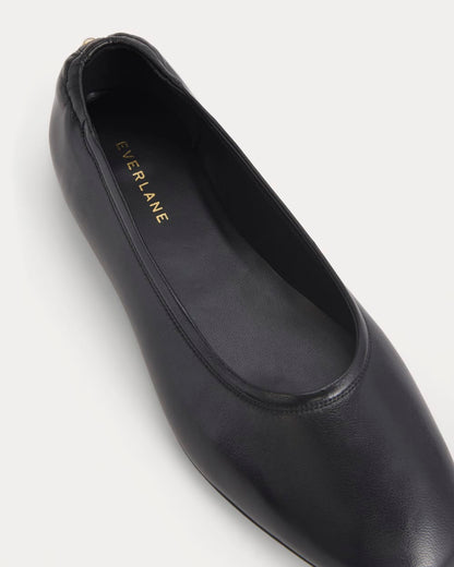 Made in Italy Flat | Black Leather