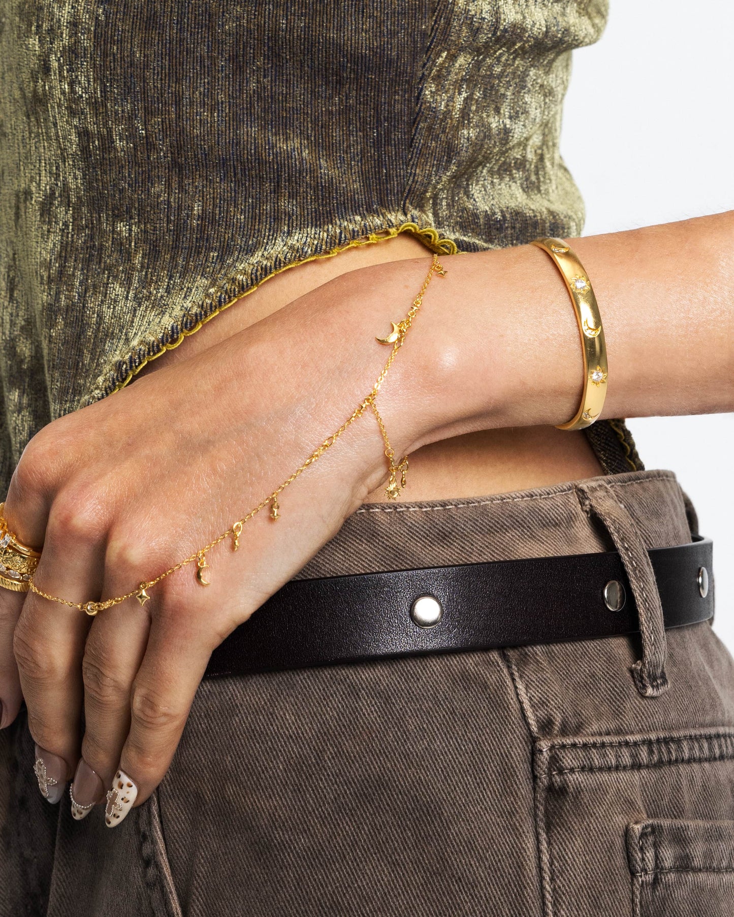 Lyra Hand Chain Bracelet