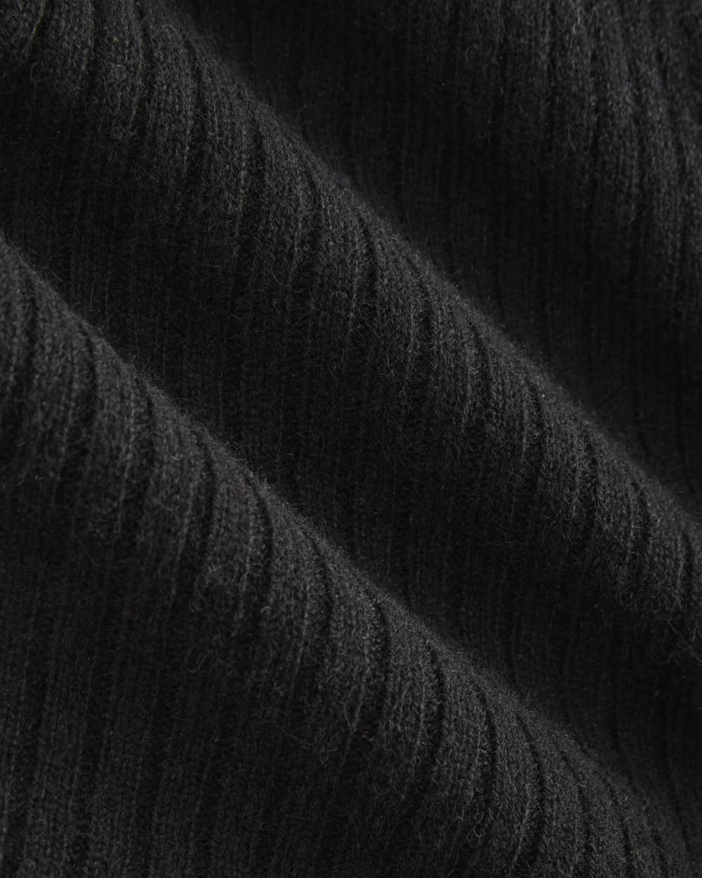 Cashmere Ribbed V-Neck Cardigan | Black
