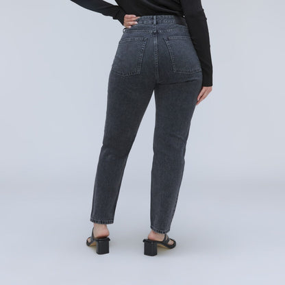 The '90s Cheeky Hourglass Jean | Washed Black | 28.5" Inseam
