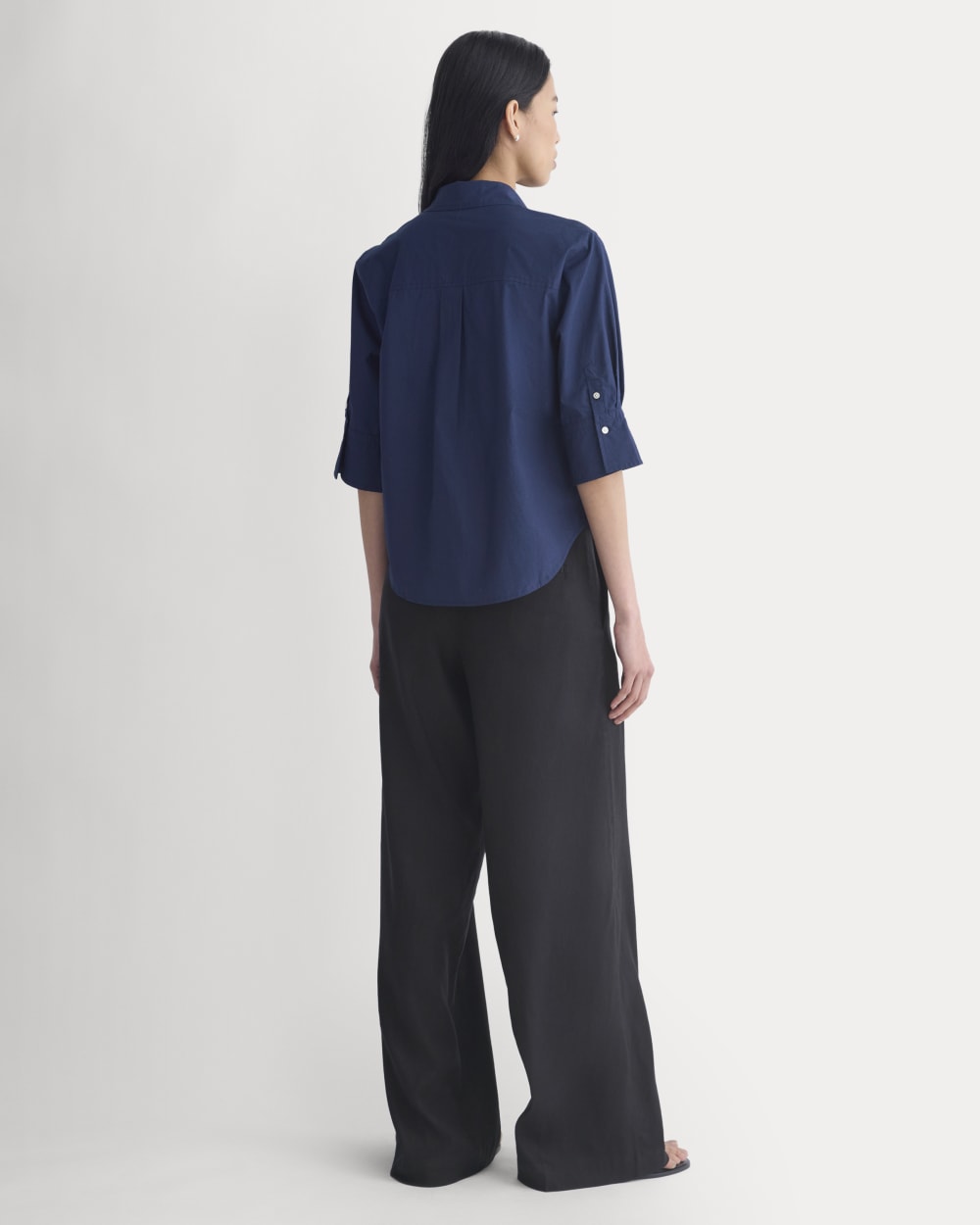 Cuff Detail Shirt in Lightweight Cotton | Navy