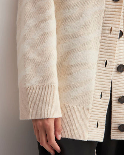 The Alpaca Tiger Jacquard Cardigan | Canvas / Snow