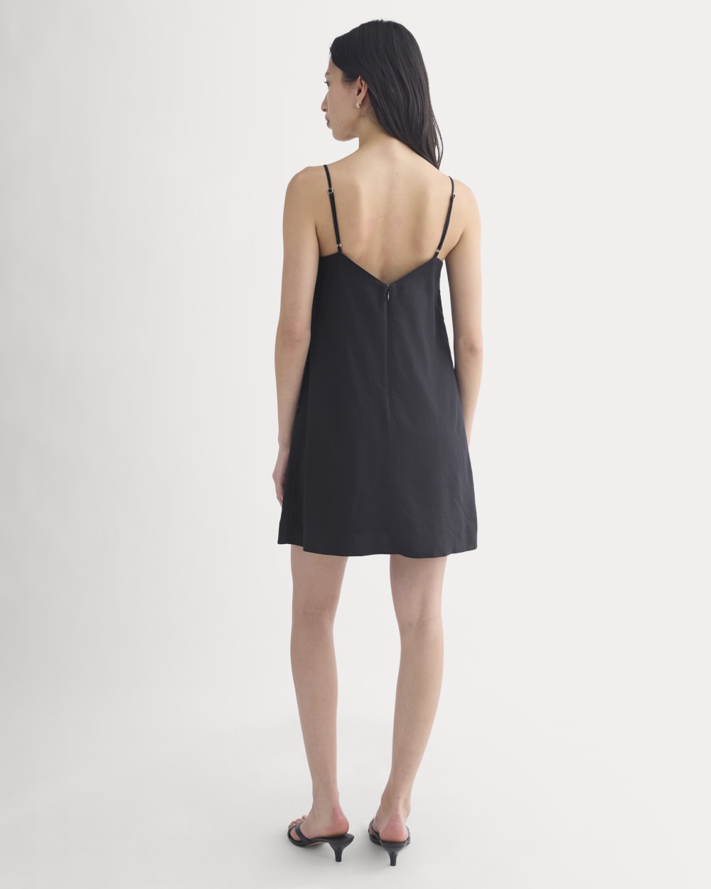 Mini Shift Dress in Stretch Linen | Black