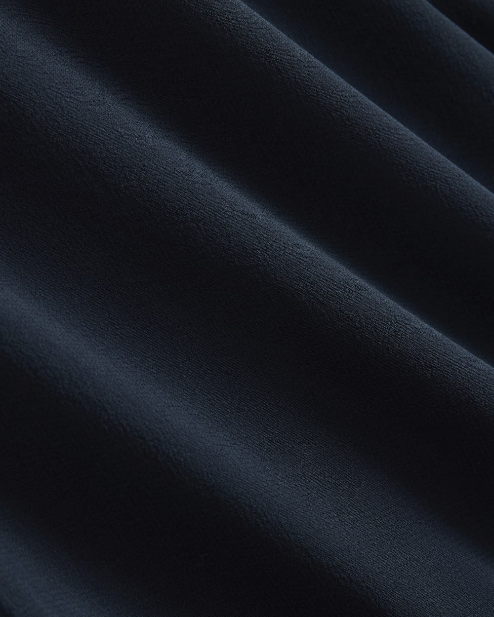 Notch Collar Shirt in Silk Georgette | Navy