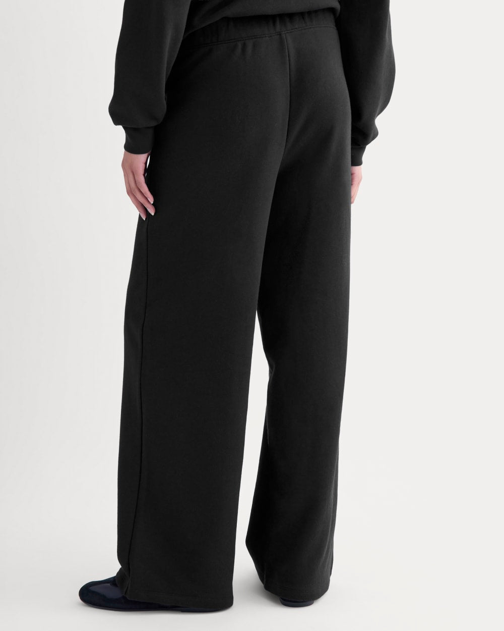 Lightweight Terry Pintuck Sweatpant | Black