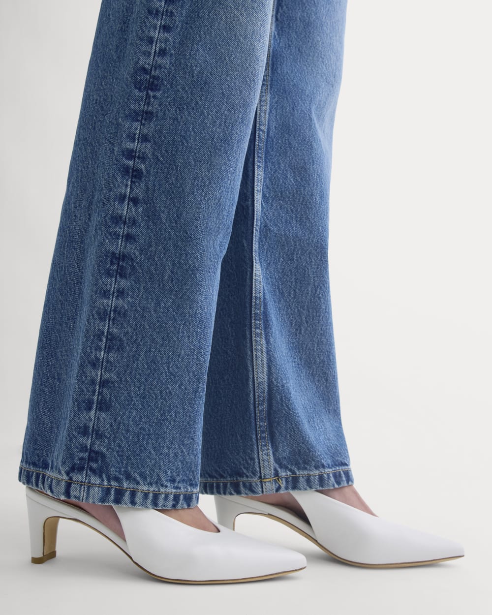 Pointed-Toe Slingback Heel | Snow