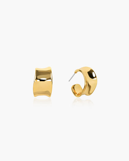 Chunky Flowy Hoop Earrings in Gold