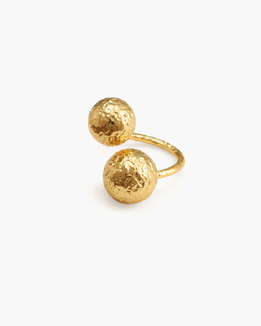 Clio Ring
