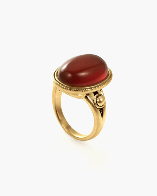 Mystique Ring in Gold