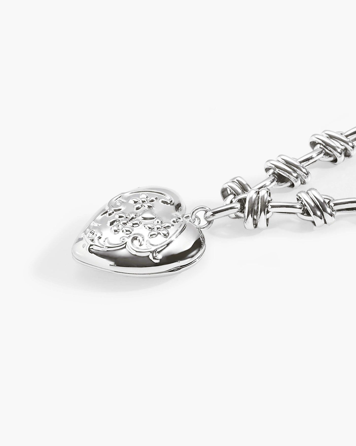 Secret Keeps Openable Heart Necklace in Silver