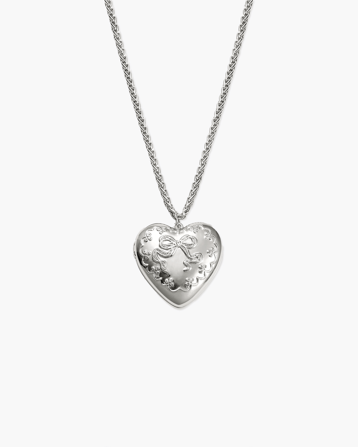 Tender Openable Locket Necklace in Gold