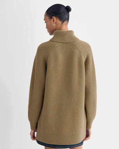 Cocoon Turtleneck in Wool Cashmere | Toast