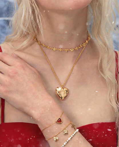 Tender Openable Locket Necklace in Gold