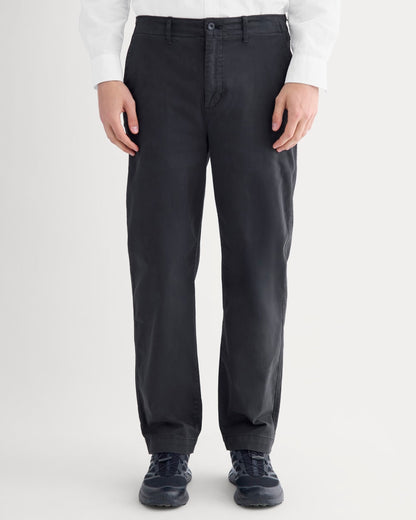 Everyday Straight-Fit Chino | Black