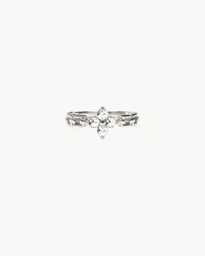 Lucky Clover Ring in Silver