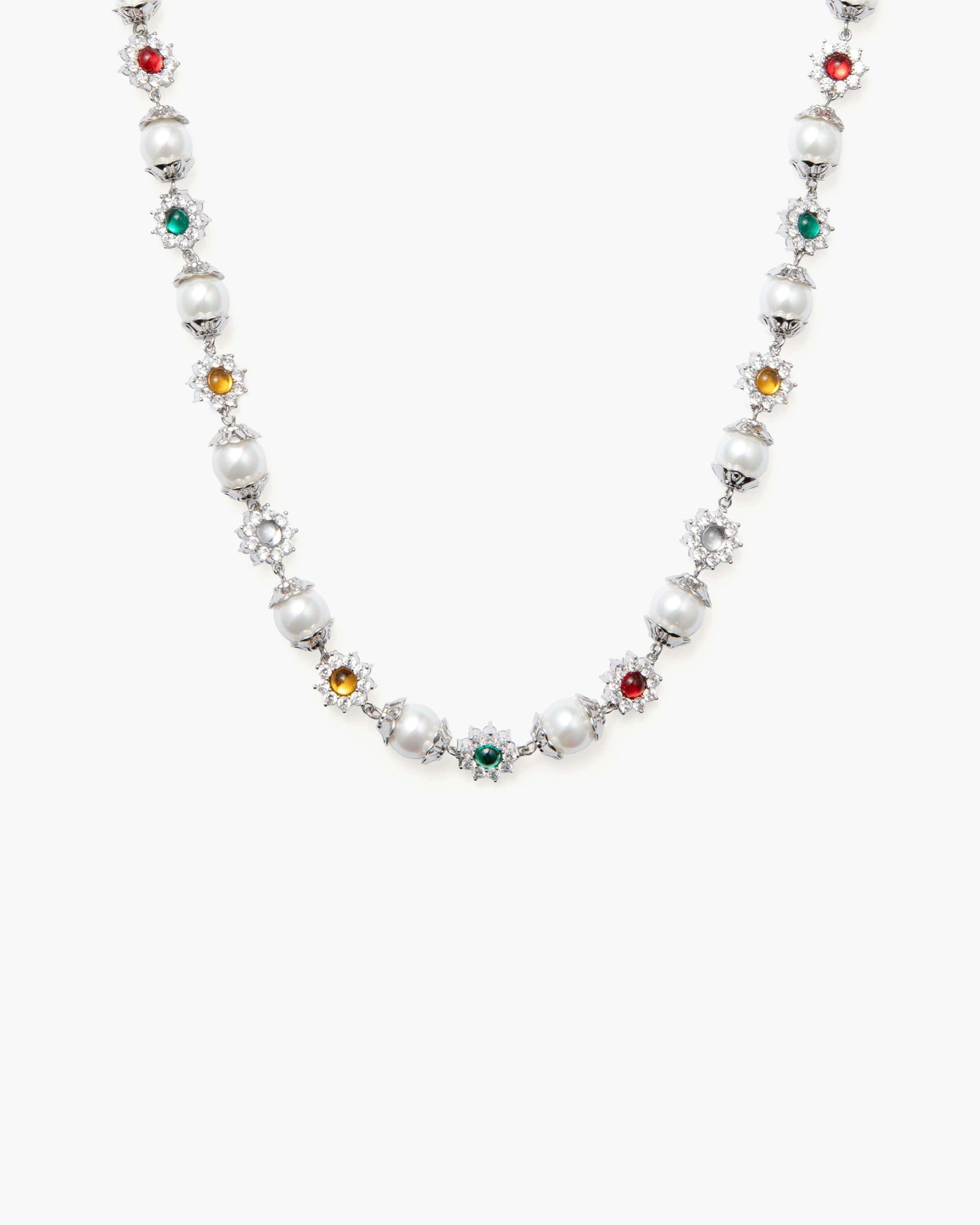 Daisy Pearl Necklace in Silver