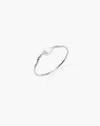 Thalassa Pearl Ring in Silver